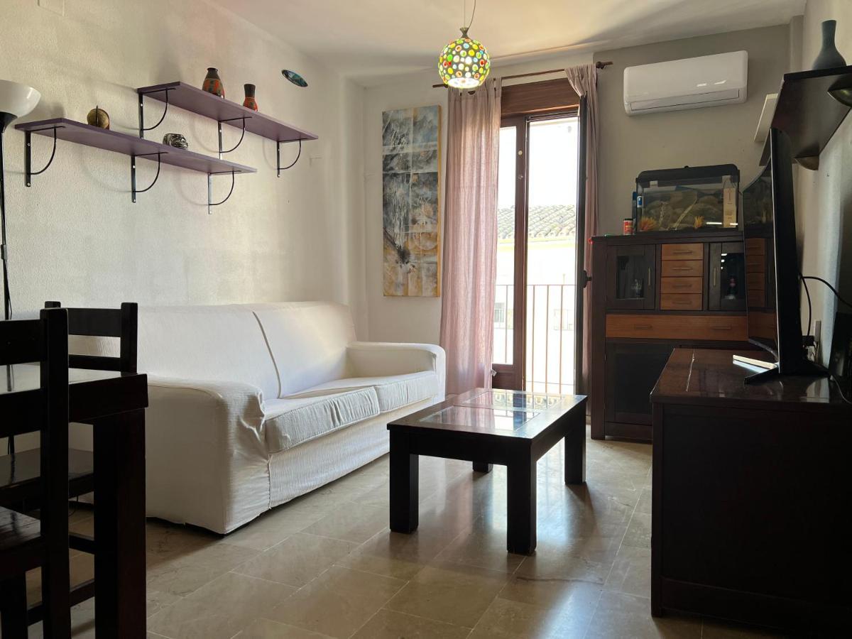 Huerto Apartment Lucena Exterior photo